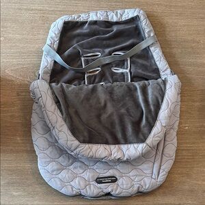JJ Cole Quilted Urban Bundleme